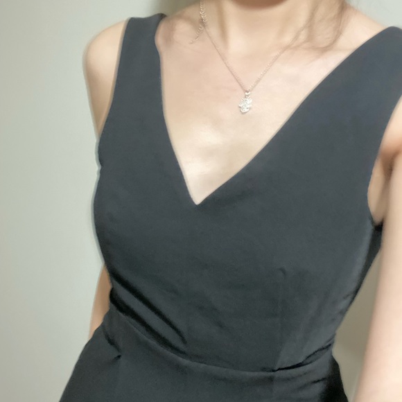 Zara sleeveless jumpsuit with side cutouts - Picture 6 of 11